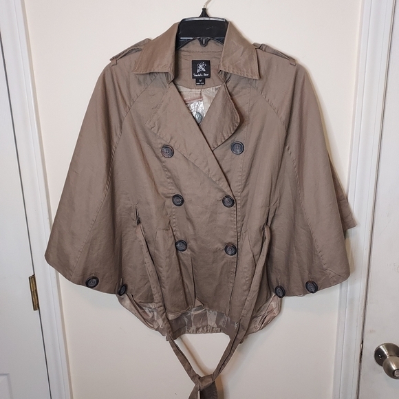 DOUBLE zero jacket/poncho - Picture 1 of 10